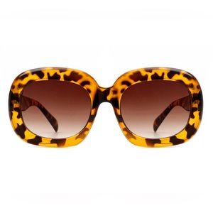 Oversized Leopard Print Oval Retro Sunglasses